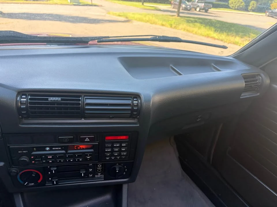1989 BMW E30 3 Series - Image 9 of 15