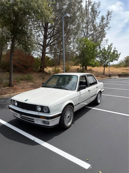 1989 BMW E30 3 Series - Image 3 of 9