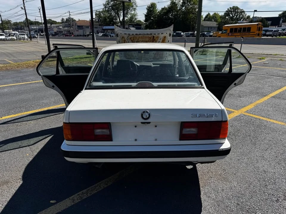 1989 BMW E30 3 Series - Image 13 of 18