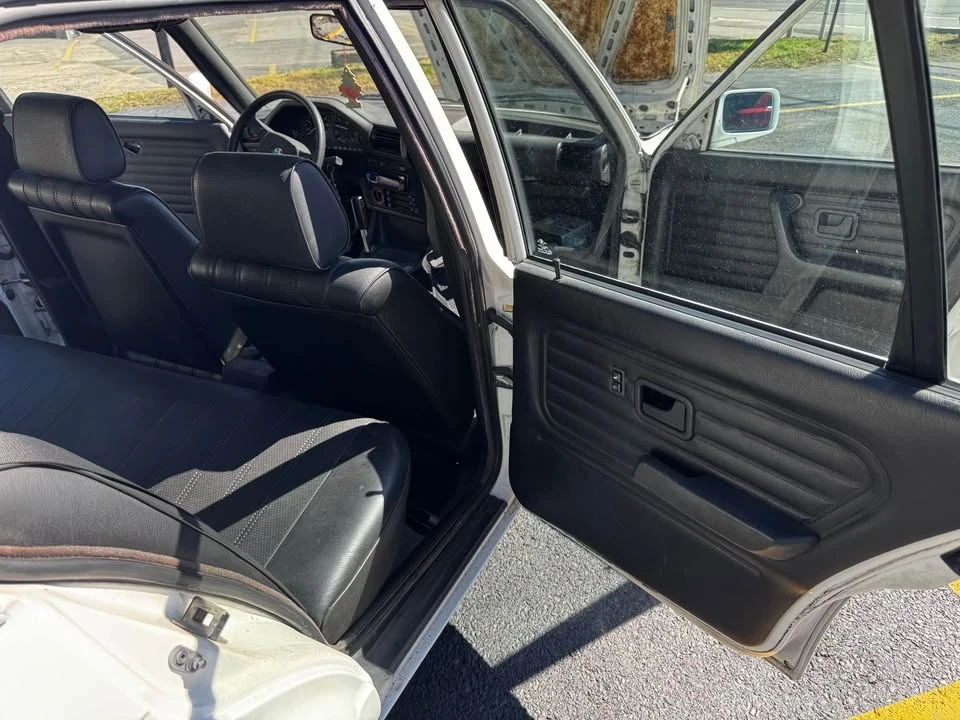 1989 BMW E30 3 Series - Image 10 of 18