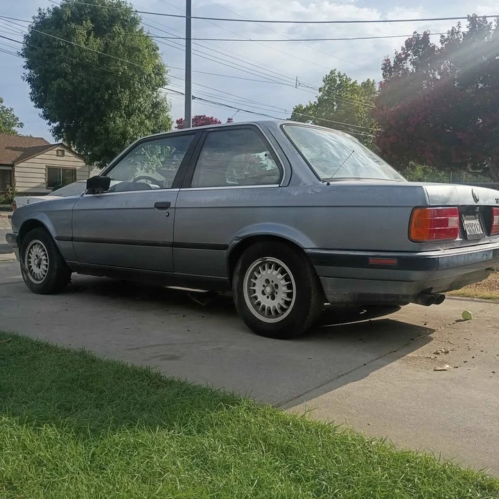 1989 BMW E30 3 Series - Image 3 of 12