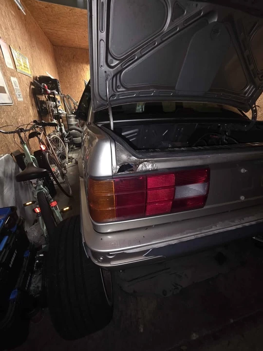 1989 BMW E30 3 Series - Image 12 of 15