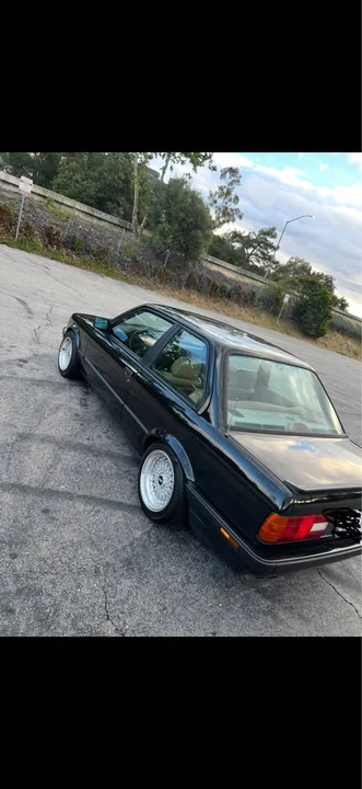 1989 BMW E30 3 Series - Image 3 of 11