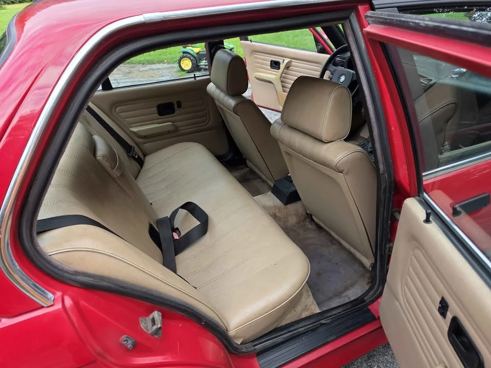1989 BMW E30 3 Series - Image 9 of 18