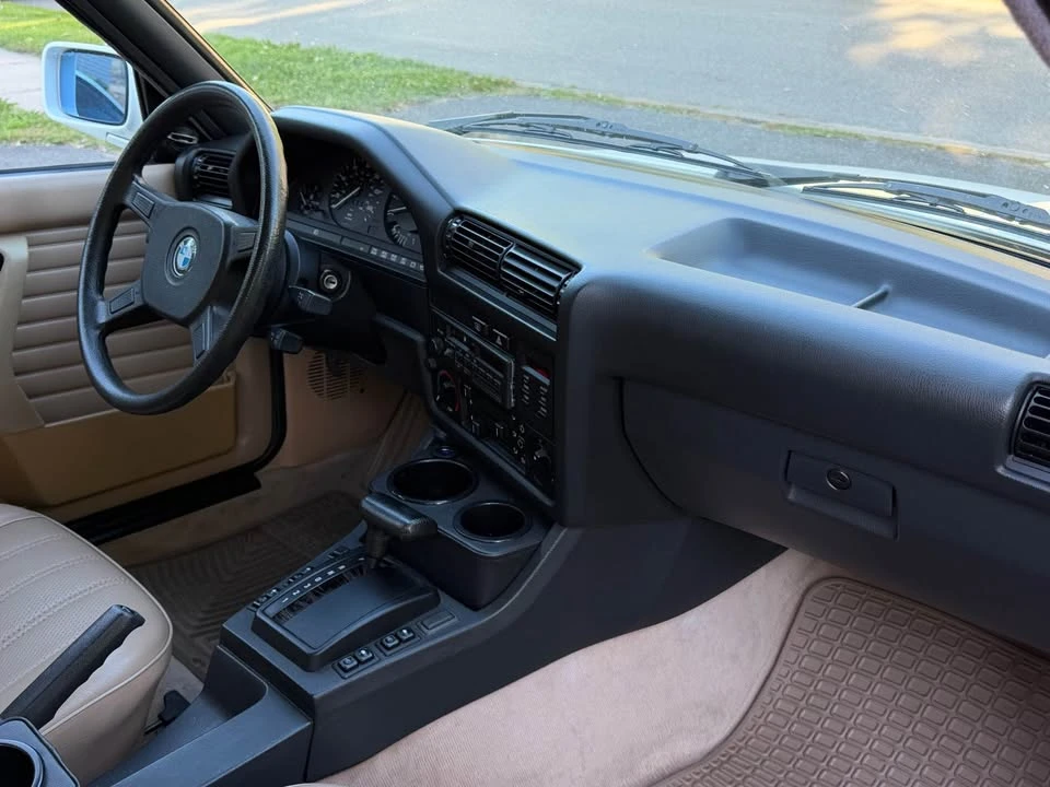 1989 BMW E30 3 Series - Image 10 of 15