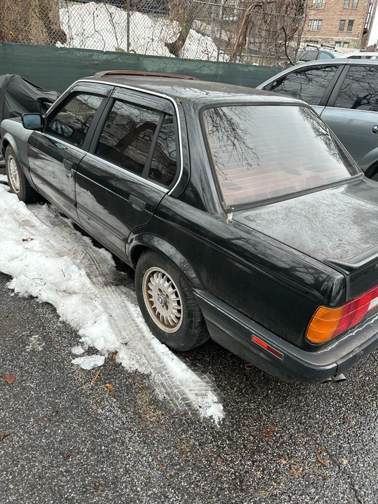 1989 BMW E30 3 Series - Image 2 of 18