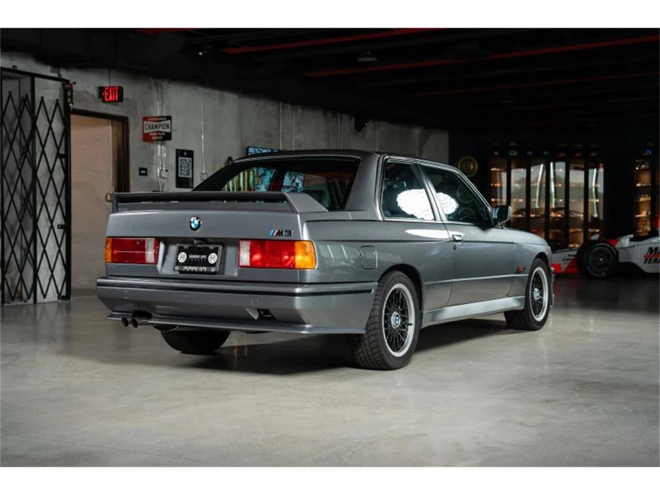 1989 BMW E30 3 Series - Image 7 of 31