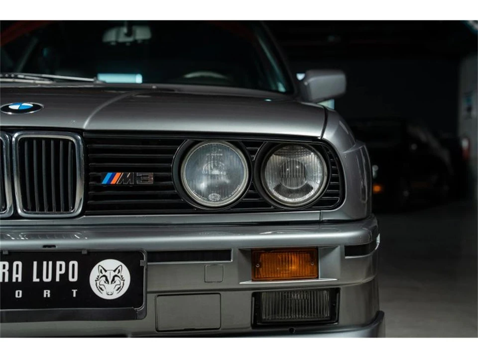 1989 BMW E30 3 Series - Image 15 of 31