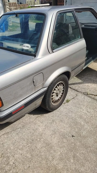 1989 BMW E30 3 Series - Image 3 of 7
