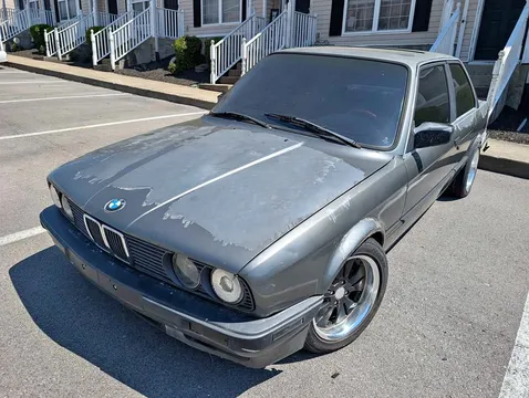 1989 BMW 318i Sedan
