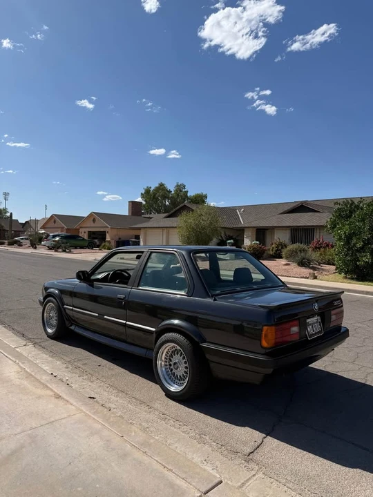 1989 BMW E30 3 Series - Image 3 of 9