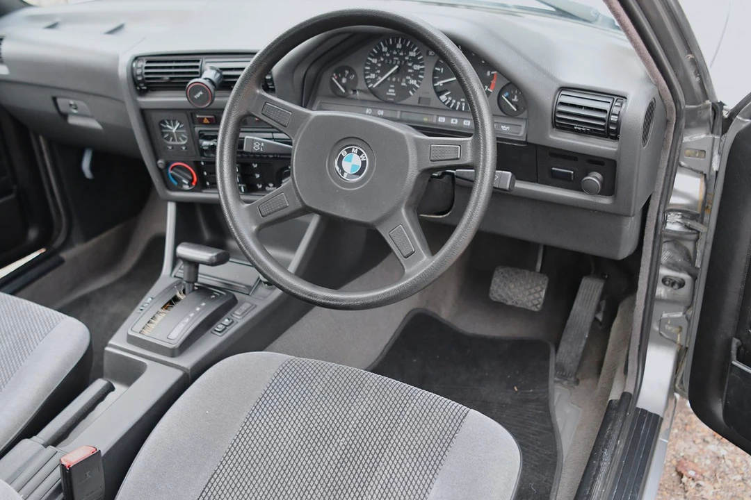 1989 BMW E30 3 Series - Image 27 of 30