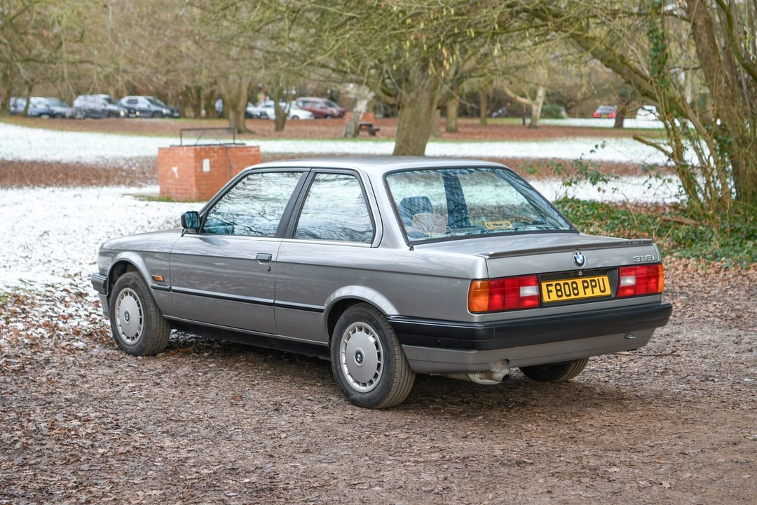 1989 BMW E30 3 Series - Image 10 of 30