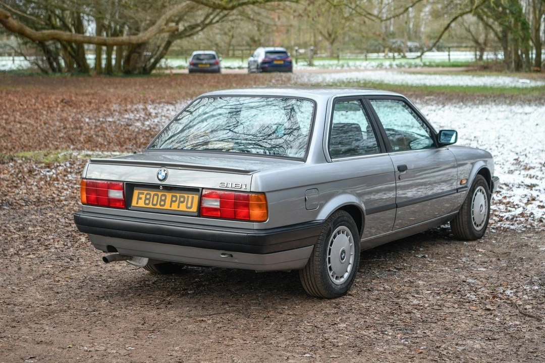 1989 BMW E30 3 Series - Image 13 of 30
