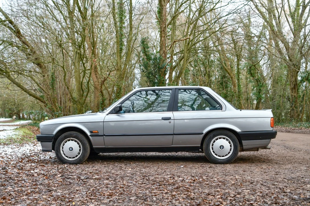 1989 BMW E30 3 Series - Image 17 of 30