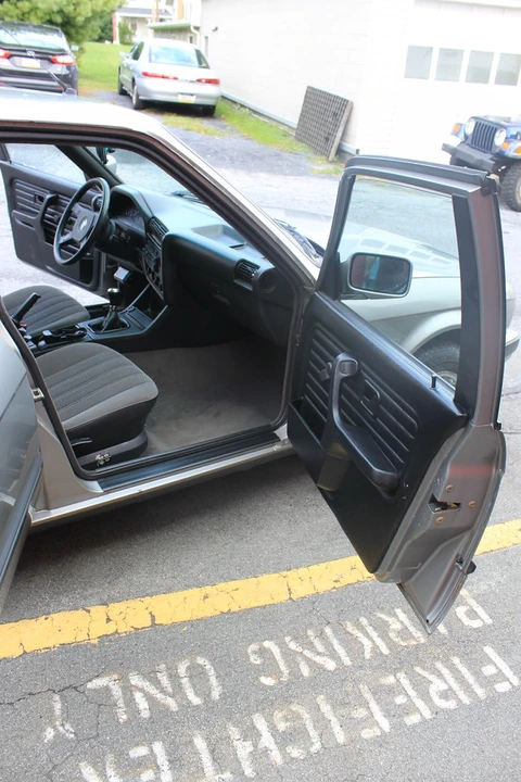 1989 BMW E30 3 Series - Image 13 of 27