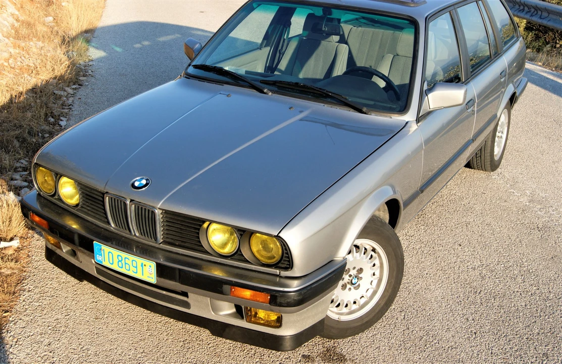 1989 BMW E30 3 Series - Image 3 of 31