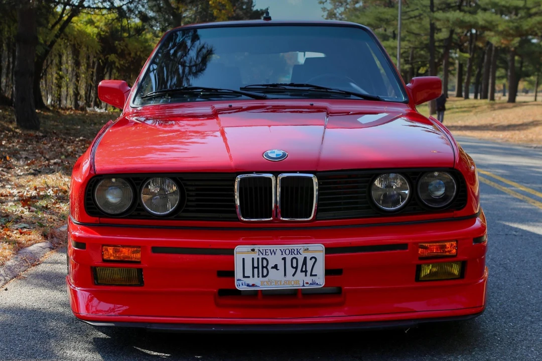 1989 BMW E30 3 Series - Image 2 of 31