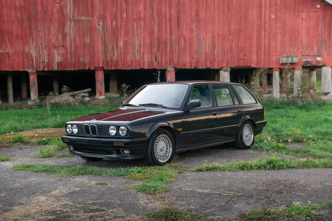 1989 BMW E30 3 Series - Image 2 of 31