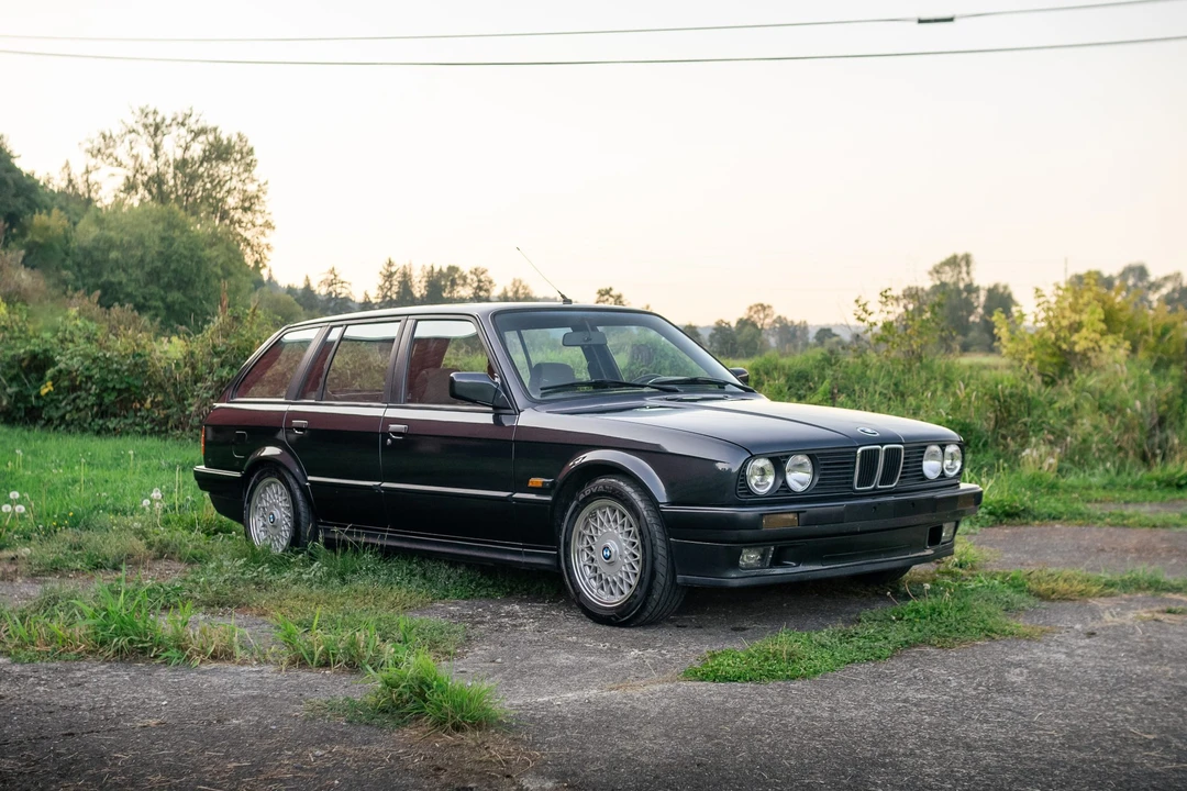 1989 BMW E30 3 Series - Image 4 of 31