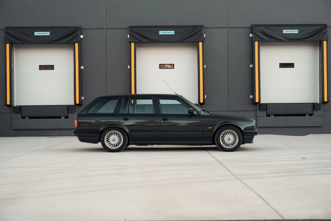 1989 BMW E30 3 Series - Image 8 of 31
