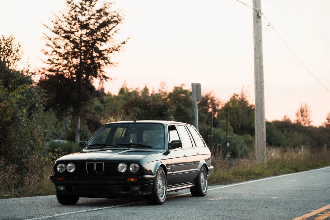1989 BMW E30 3 Series - Image 18 of 31