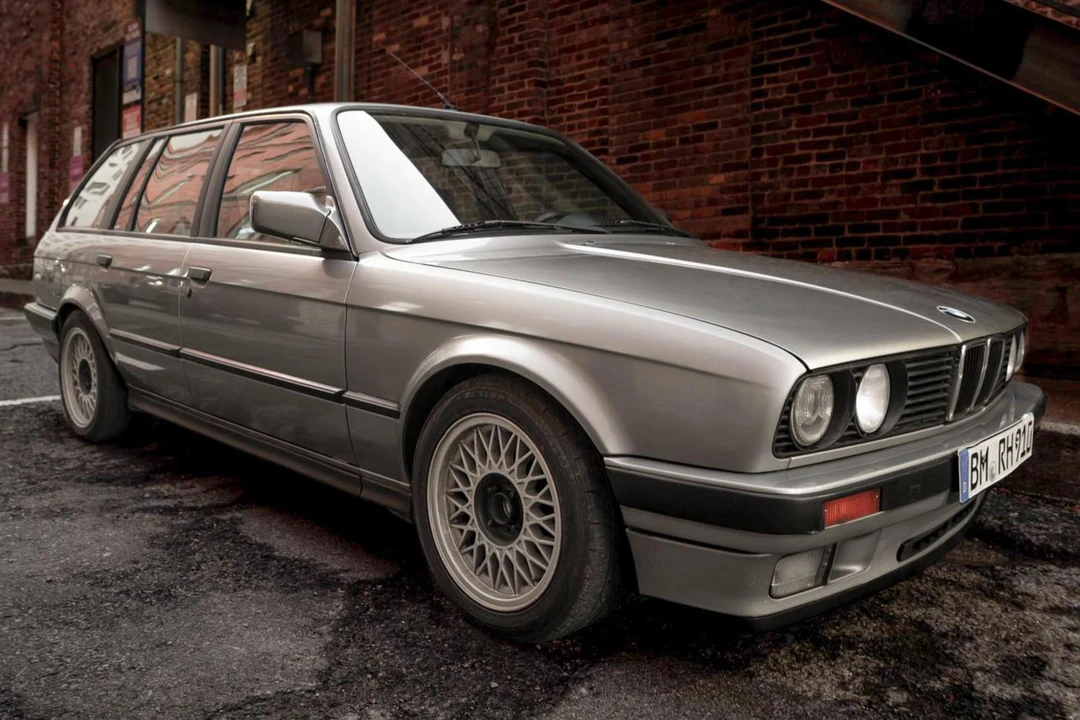 1989 BMW E30 3 Series - Image 3 of 31