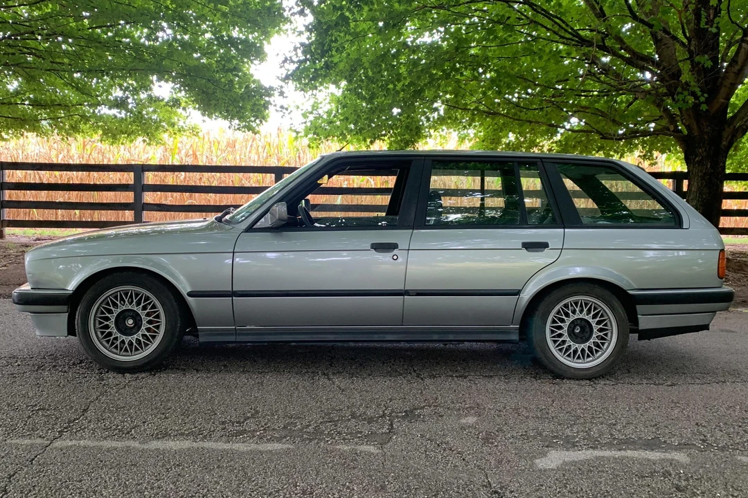1989 BMW E30 3 Series - Image 4 of 31