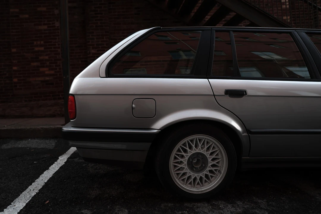 1989 BMW E30 3 Series - Image 14 of 31