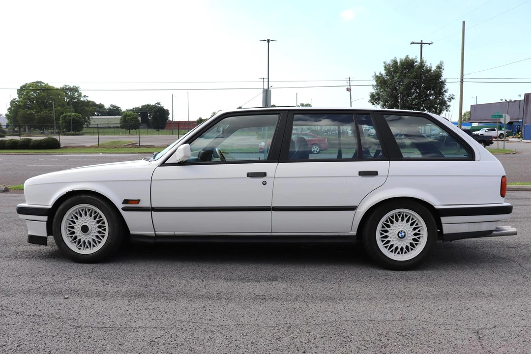 1989 BMW E30 3 Series - Image 3 of 5