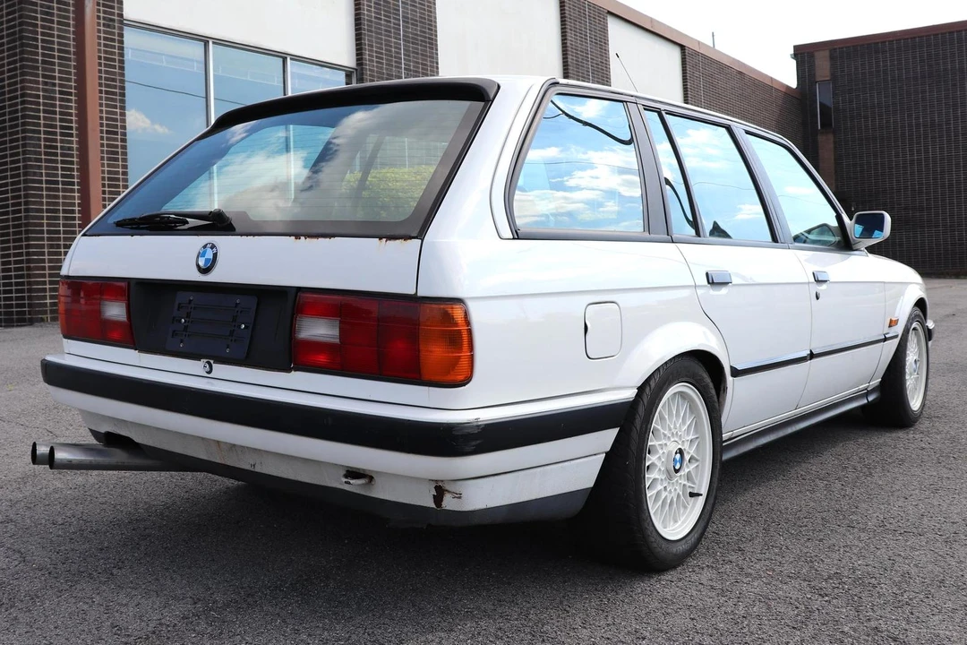 1989 BMW E30 3 Series - Image 4 of 5