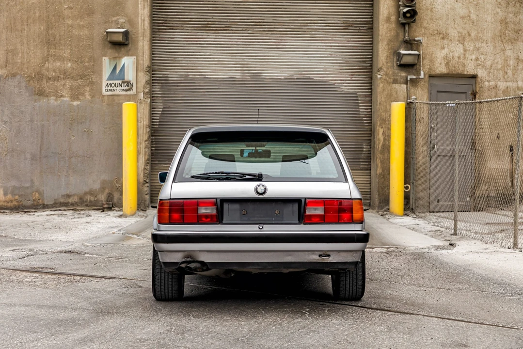 1989 BMW E30 3 Series - Image 16 of 31