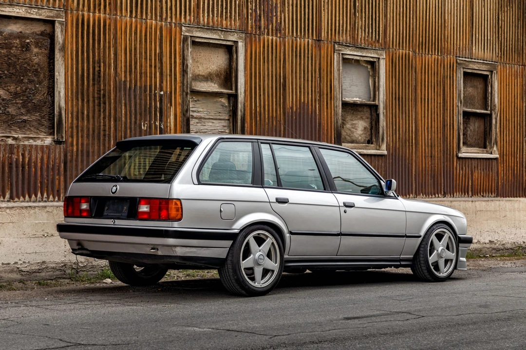1989 BMW E30 3 Series - Image 14 of 31