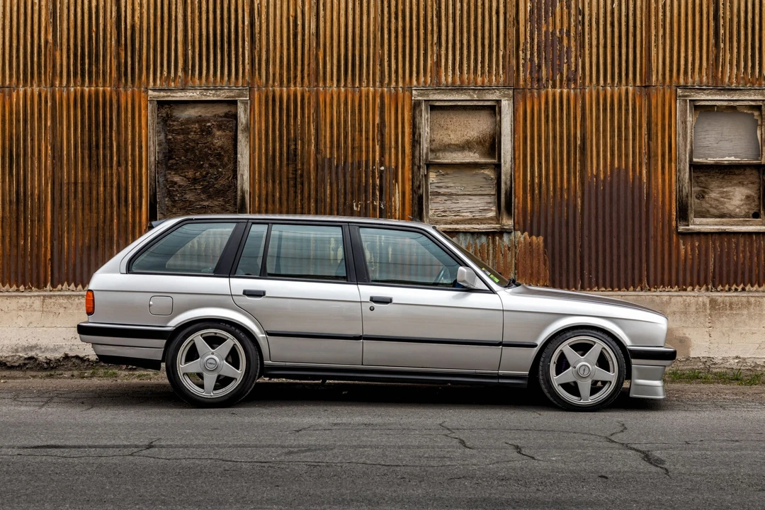 1989 BMW E30 3 Series - Image 11 of 31