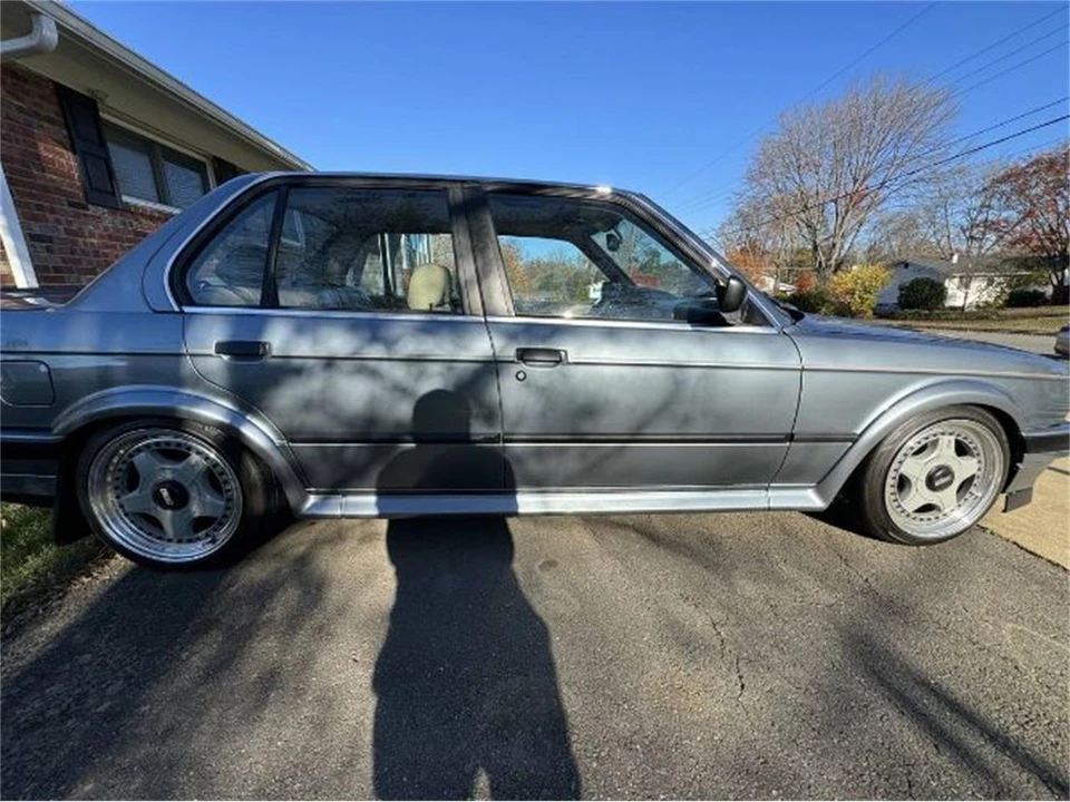 1989 BMW E30 3 Series - Image 17 of 24