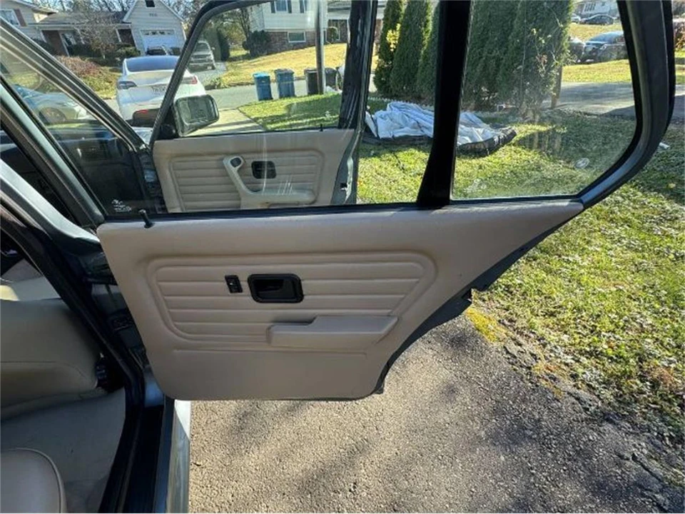 1989 BMW E30 3 Series - Image 14 of 24
