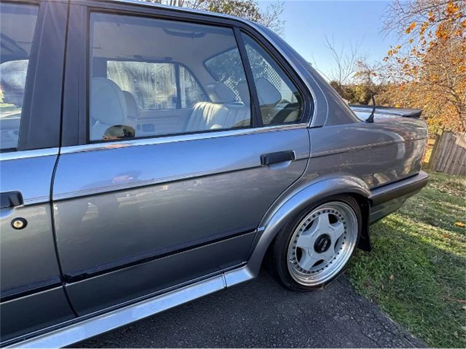 1989 BMW E30 3 Series - Image 20 of 24