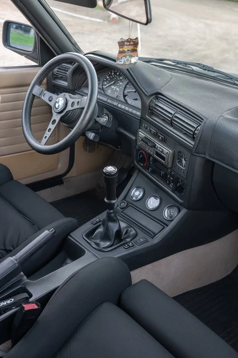 1989 BMW E30 3 Series - Image 9 of 17