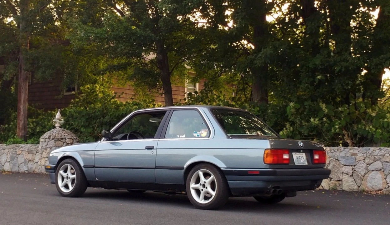 1989 BMW E30 3 Series - Image 3 of 31