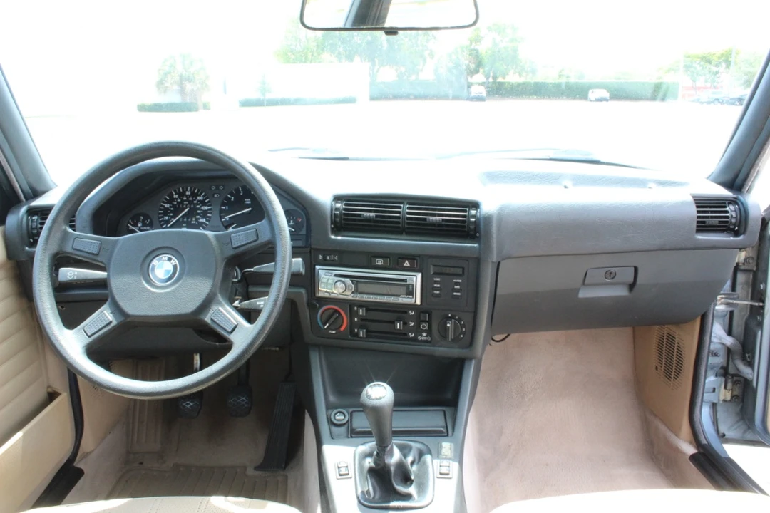 1989 BMW E30 3 Series - Image 28 of 31