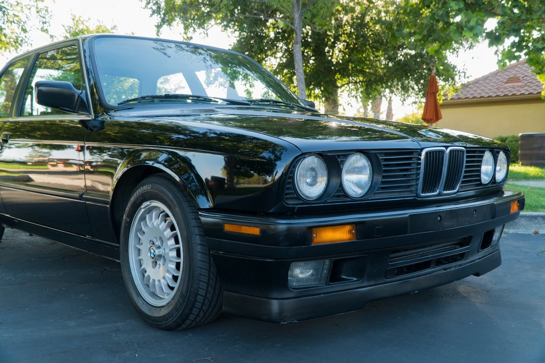 1989 BMW E30 3 Series - Image 3 of 31