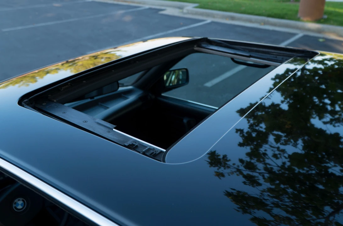 1989 BMW E30 3 Series - Image 17 of 31