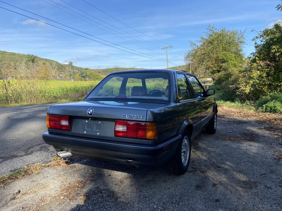 1989 BMW E30 3 Series - Image 24 of 31