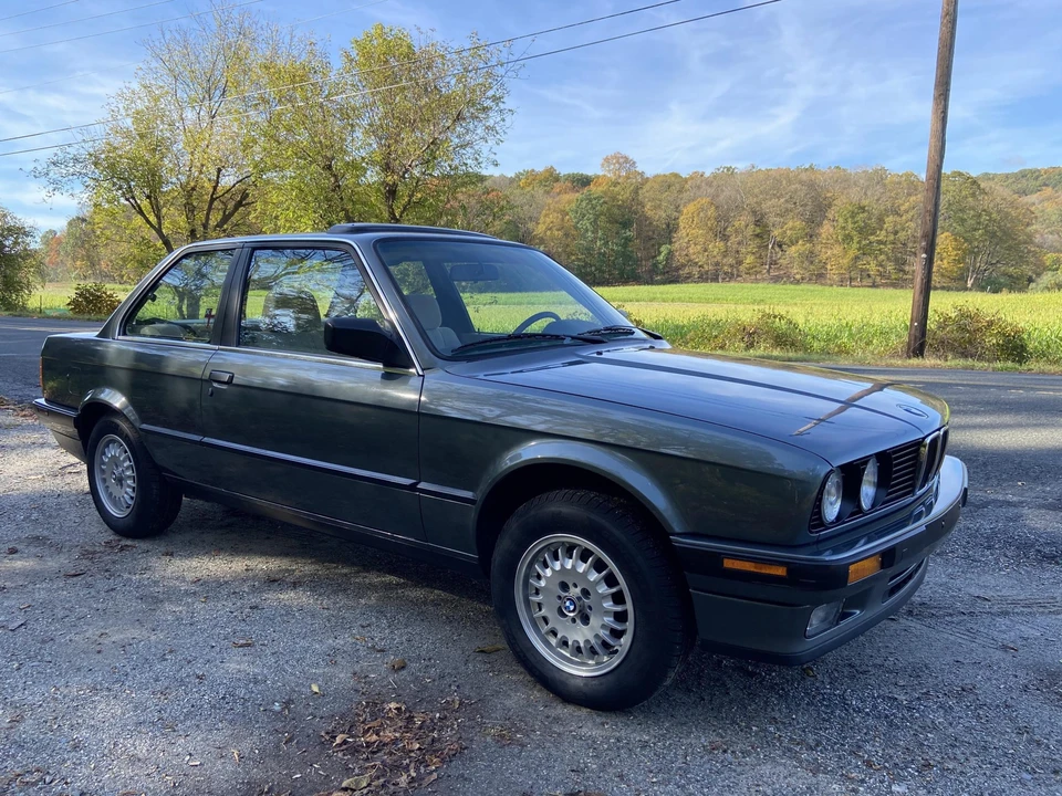 1989 BMW E30 3 Series - Image 3 of 31