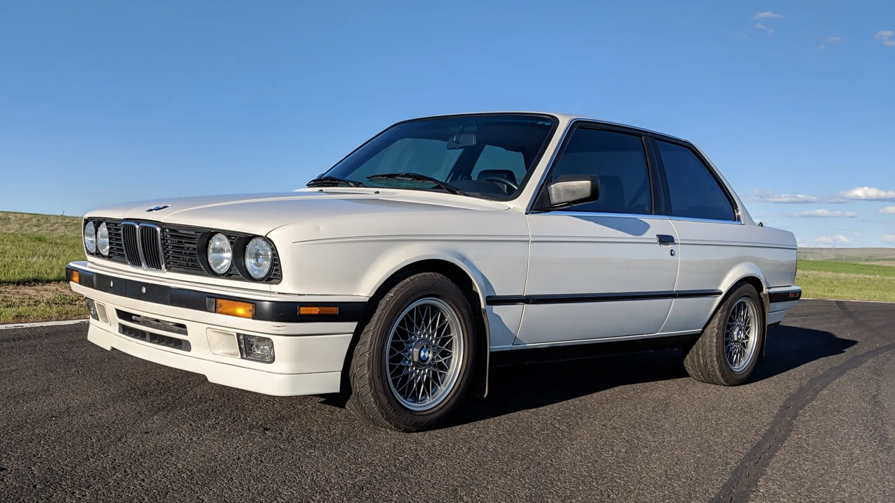 1989 BMW E30 3 Series - Image 26 of 31