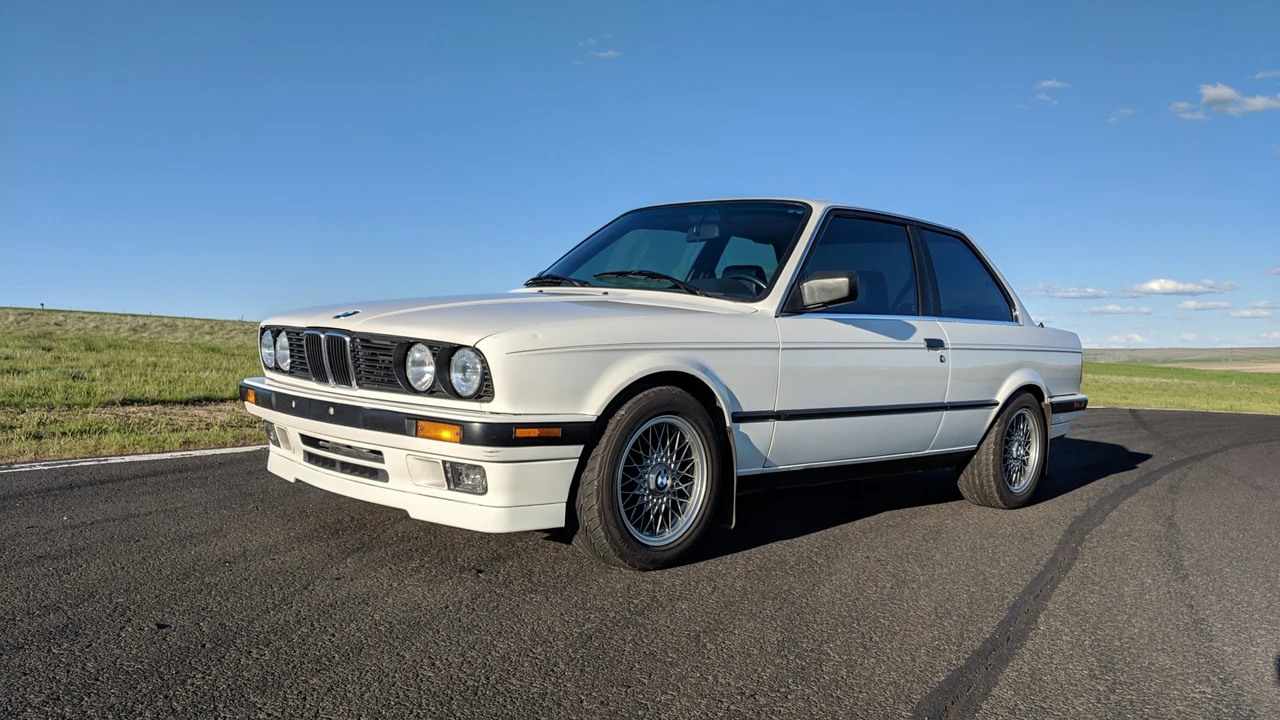 1989 BMW E30 3 Series - Image 25 of 31