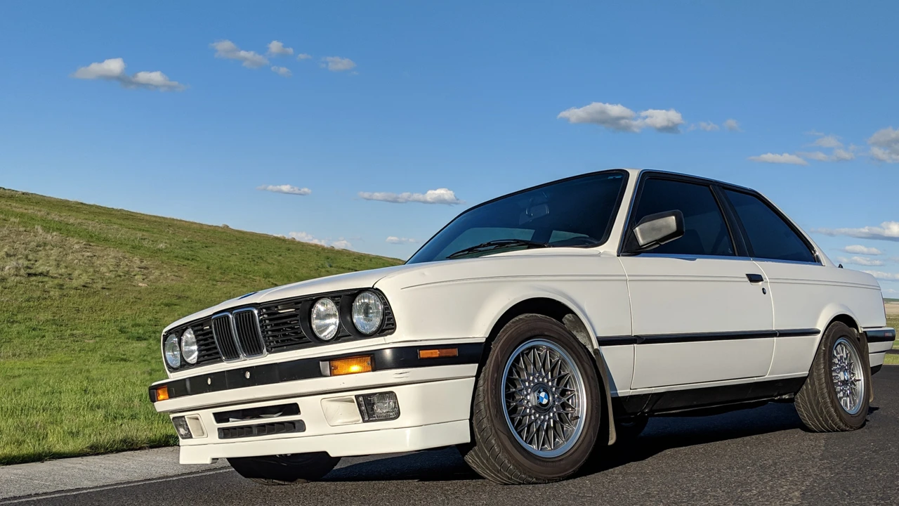 1989 BMW E30 3 Series - Image 15 of 31