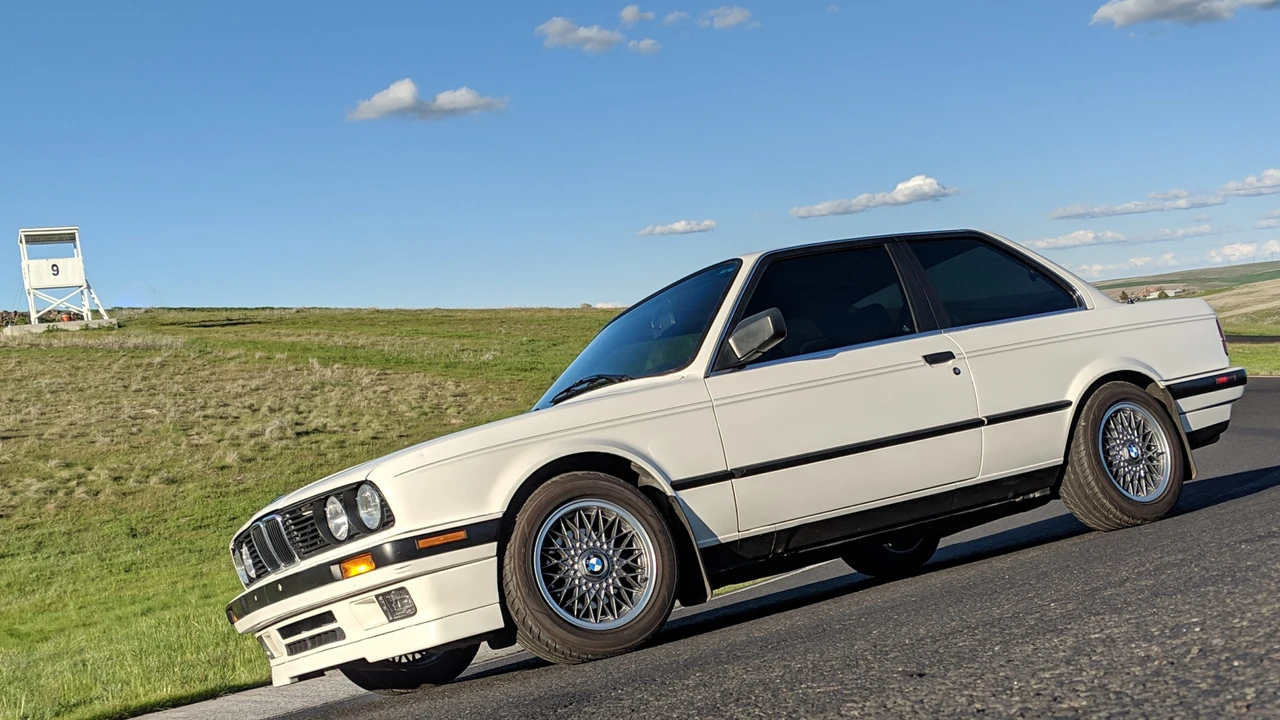 1989 BMW E30 3 Series - Image 13 of 31