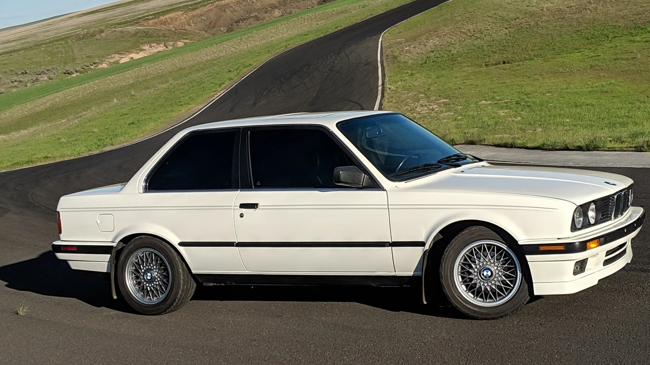 1989 BMW E30 3 Series - Image 4 of 31