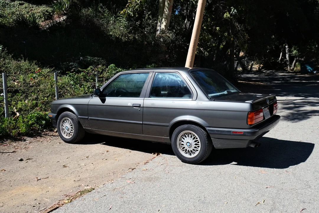1989 BMW E30 3 Series - Image 11 of 31